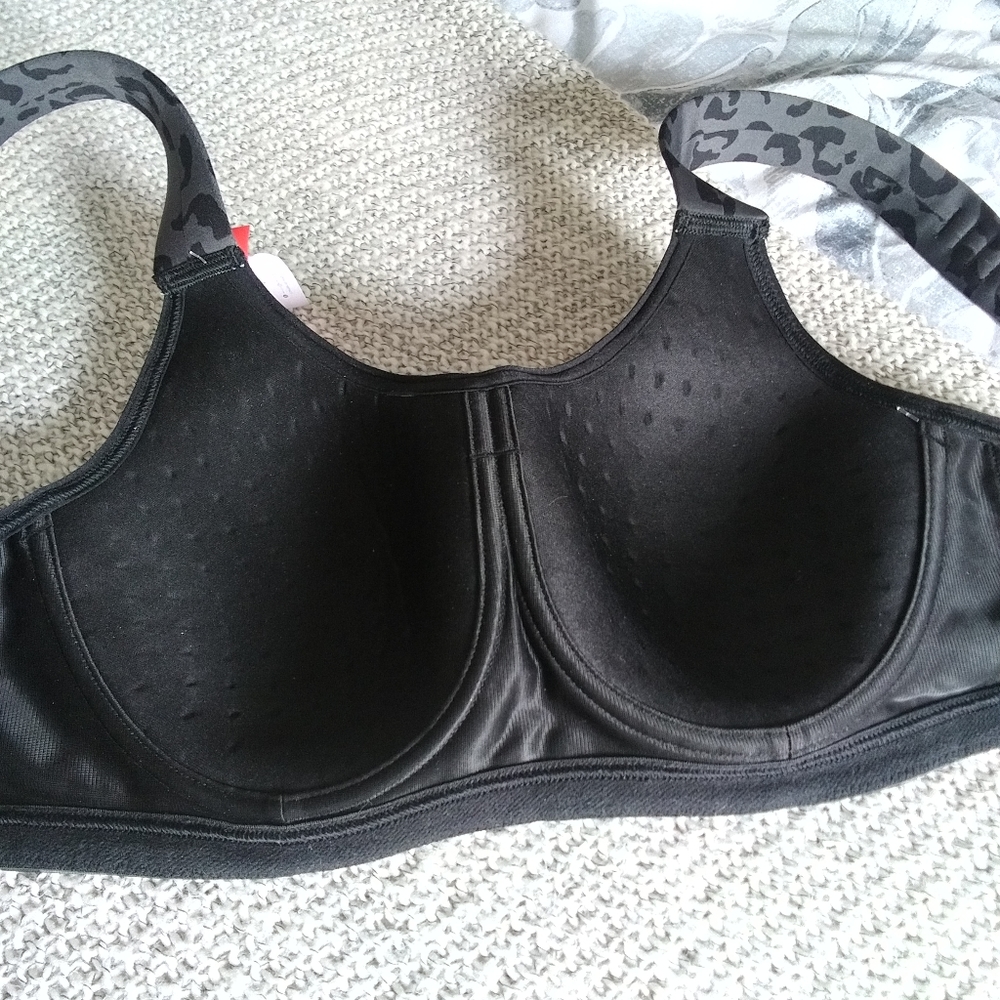 LIVI (Lane Bryant) Max Support Wicking Underwire Sports Bra Size 36D - Picture 8 of 10